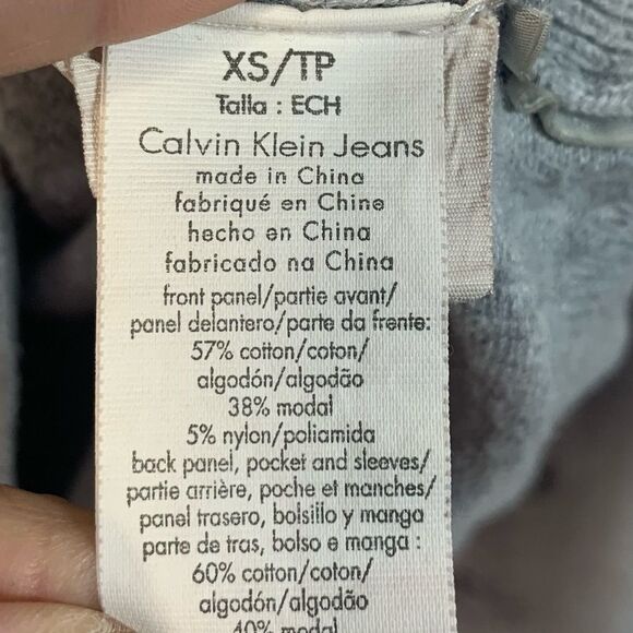 CALVIN KLEIN Zip-up Quilted Style Sweater - Picture 10 of 10